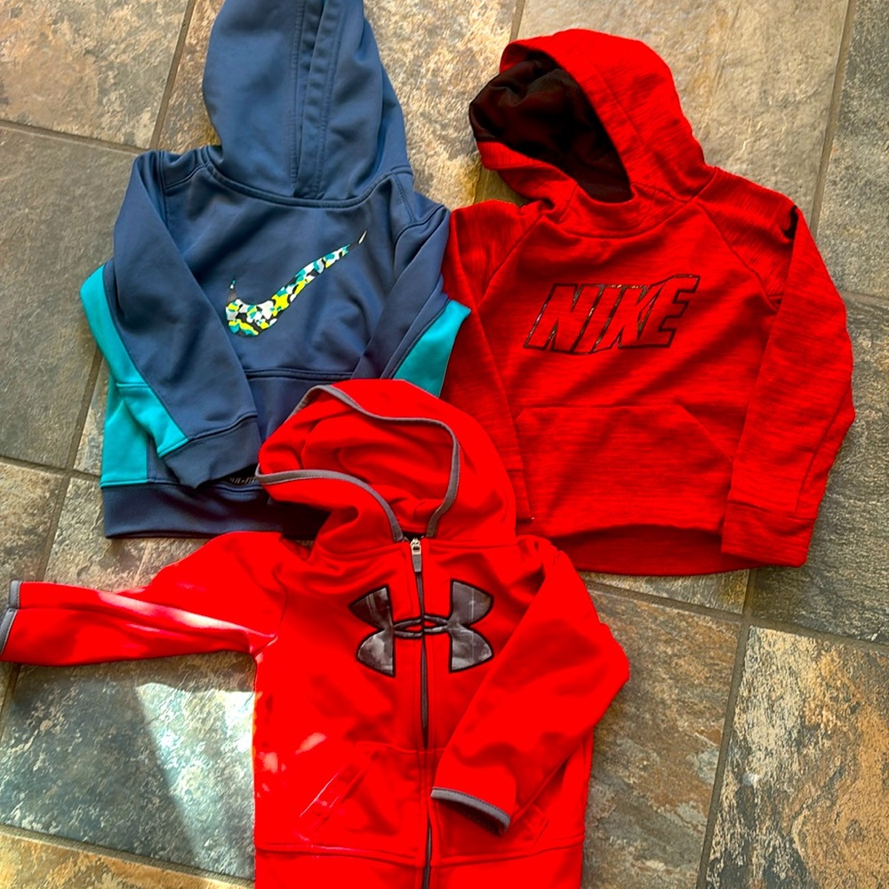 Nike and under armour sweatshirt bundle